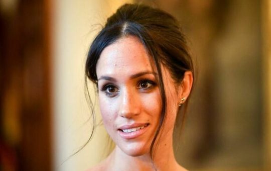 meghan markle look-Solospettacolo