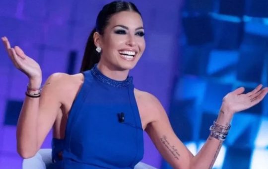 elisabetta gregoraci retta scolastica-Solospettacolo