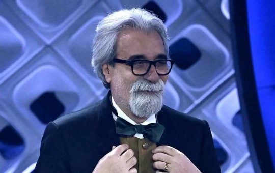 beppe-vessicchio-contro-Maria-de-filippi-Solospettacolo.it (1)