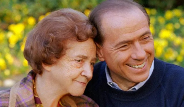 Silvio Berlusconi e Rosa Bossi - solospettacolo.it