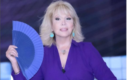 amanda lear confessione