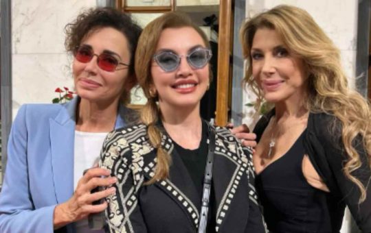 Milly Carlucci e le sue sorelle - SoloSpettacolo.it